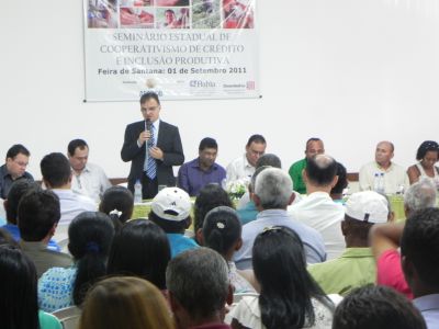 Seminário de Cooperativismo de Crédito e Inclusão Produtiva mobiliza agricultores de diversos municípios do Estado.
