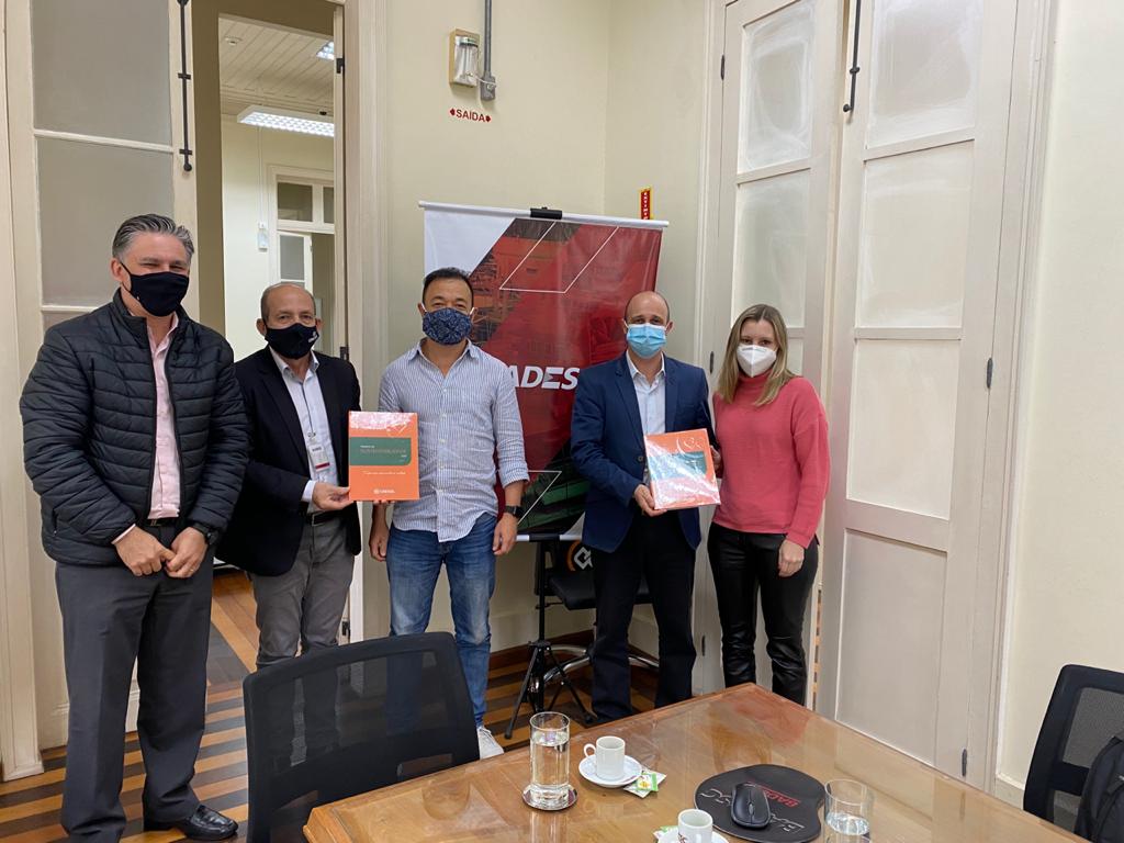 Cresol Sicoper realiza agenda com o Badesc
