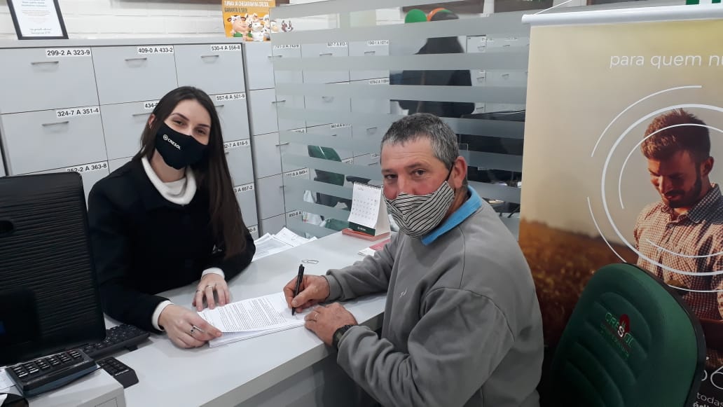 Cresol Sicoper disponibiliza volume histórico de recursos financeiros no primeiro dia do Plano Safra 2021/2022