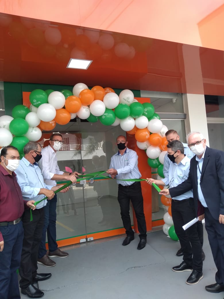 Cresol inaugura agência em Estrela