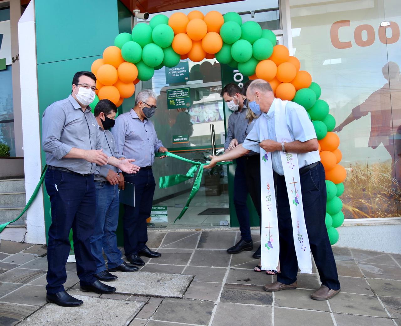 Cresol Centro-Sul RS/MS inaugura décima agência de relacionamento