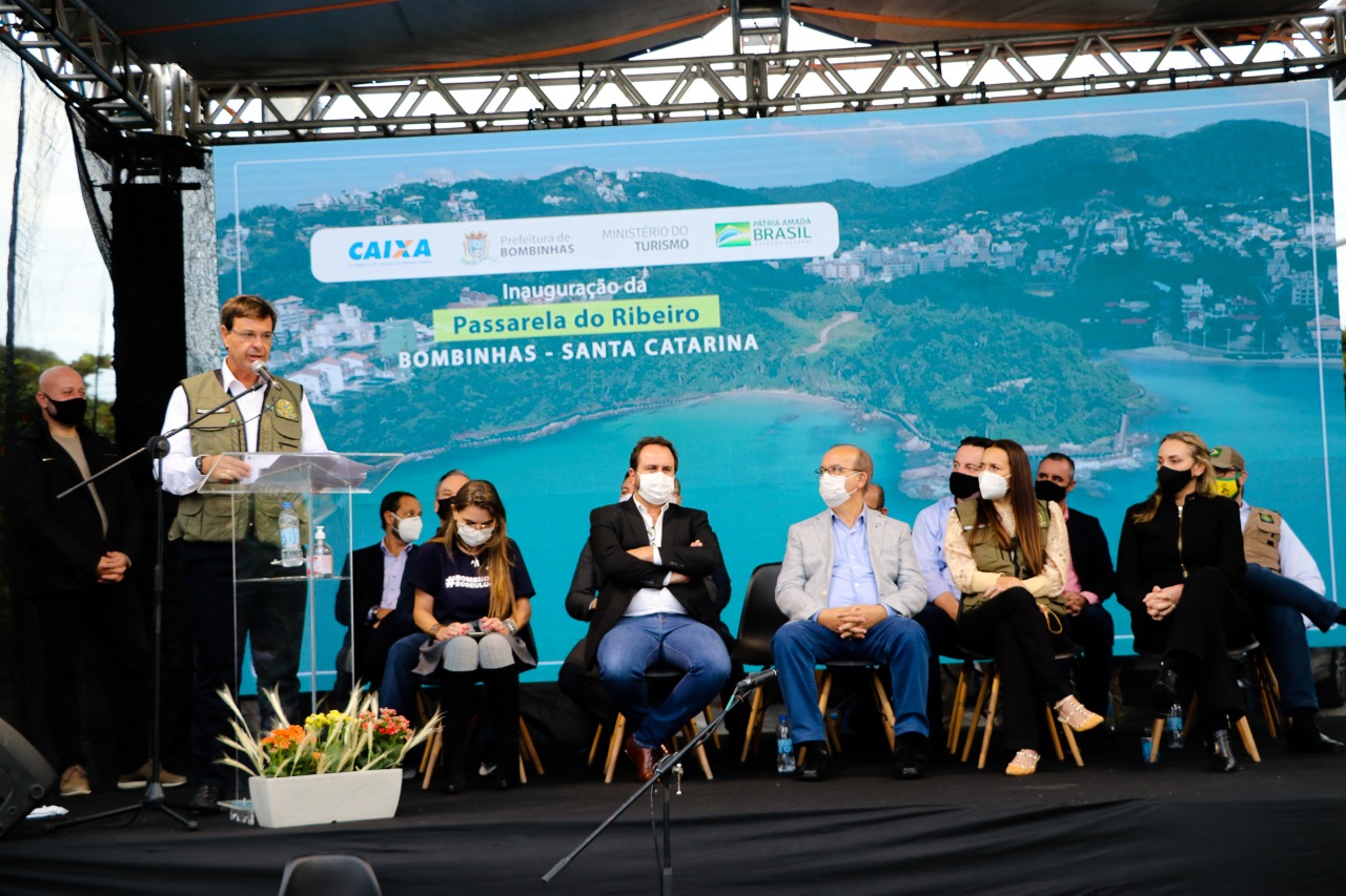 Cresol Sicoper participa de agenda com o Ministro do Turismo