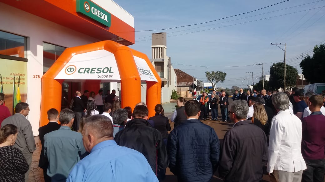 Agência Cresol é inaugurada em Giruá (RS)