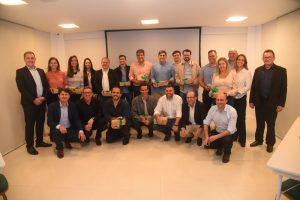2 3 - Cresol e BNDES fortalecem parceria com visita a propriedade cooperada