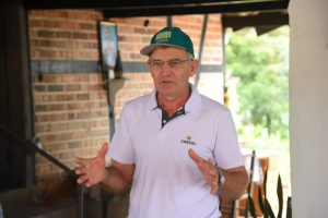 7 - Cresol e BNDES fortalecem parceria com visita a propriedade cooperada