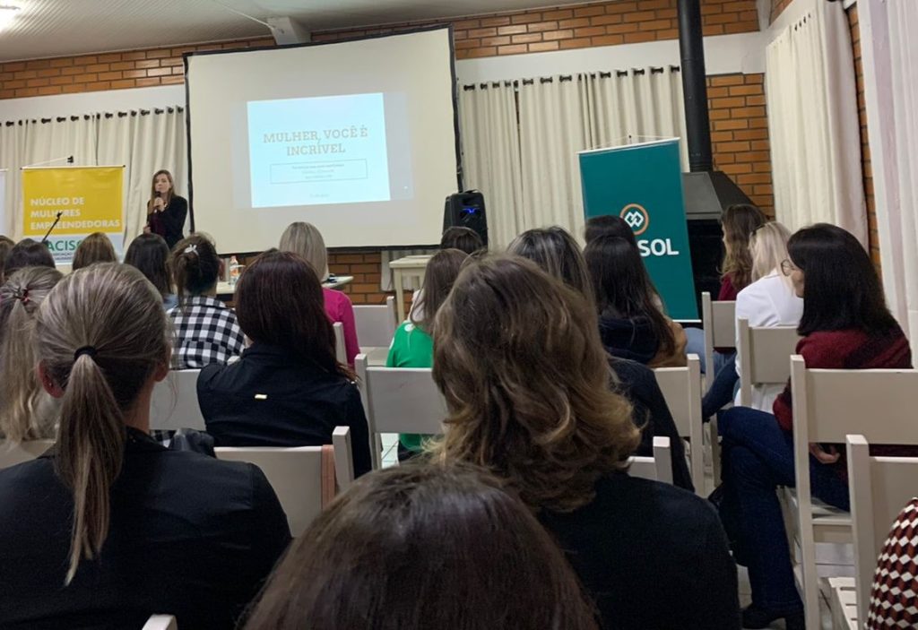 Evento ACISC - Cresol Aliança apoia evento para mulheres empreendedoras