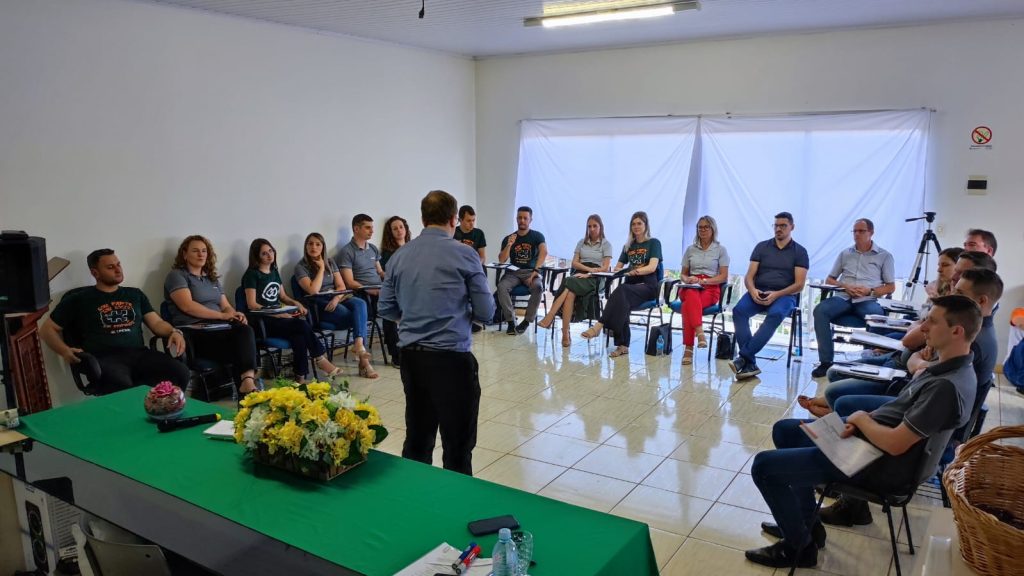 todos - Comunicação e oratória é tema de capacitação na Cresol Jacutinga e São Valentim todos - Comunicação e oratória é tema de capacitação na Cresol Jacutinga e São Valentim