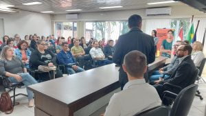 20230425 092531 - Cresol e AMOSC realizam seminário de abertura de formação em Educação Financeira e Fiscal