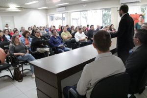IMG 0939 - Cresol e AMOSC realizam seminário de abertura de formação em Educação Financeira e Fiscal