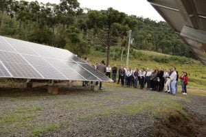 capa - Usina de energia solar da Cresol é inaugurada em Aratiba