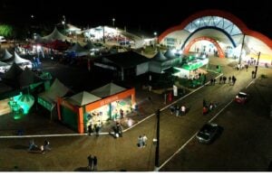 2 - Cresol realiza bons negócios na Expoara 2023