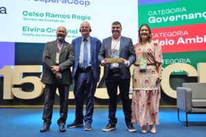 PremioProsperaCoop 6 - Cresol é reconhecida em três categorias no Prêmio ProsperaCoop 