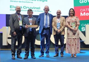 PremioProsperaCoop 9 - Cresol é reconhecida em três categorias no Prêmio ProsperaCoop 