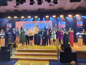 premiacao 04 - Cresol conquista o pódio das melhores empresas para trabalhar no ranking GPTW Paraná