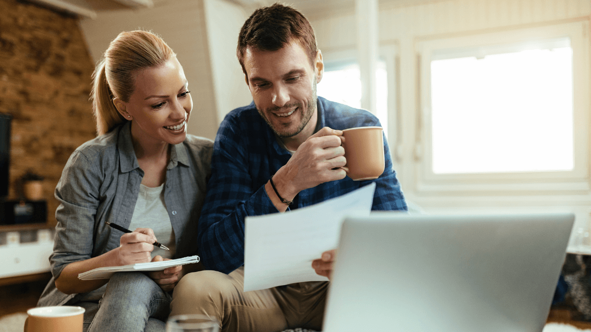 pessoas contratando emprestimo - Crédito para Você