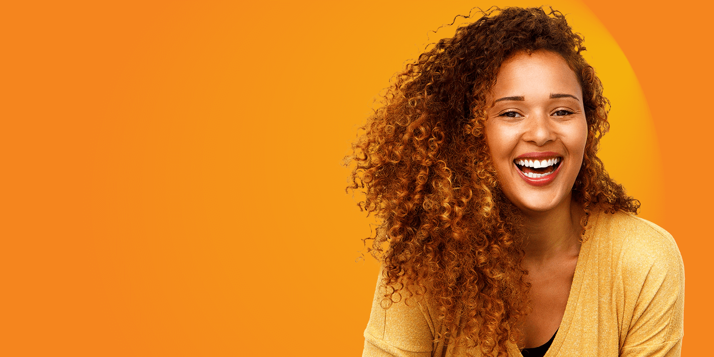 mulher sorridente cdc cresol - Crédito para Você