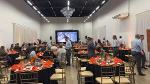 Jantar em comemoracao - Cresol Vale das Águas PR/MG realiza jantar de negócios em Laranjeiras do Sul (PR)