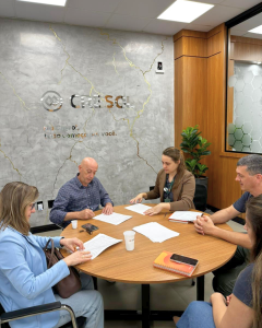 4 7 - Cresol Aliança e ACIP firmam contrato do Fungetur para nova sede entidade