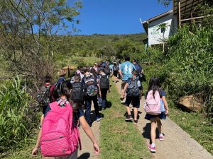 76ec9e0d 9931 44cc bb2e baa5e283ea23 1 - Alunos de Jaguaruna visitam comunidade quilombola em Garopaba com apoio da Cresol Litoral