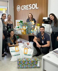 03 2 - Cresol realiza entregas da ação Natal Diferente e beneficia 80 crianças 03 2 - Cresol realiza entregas da ação Natal Diferente e beneficia 80 crianças