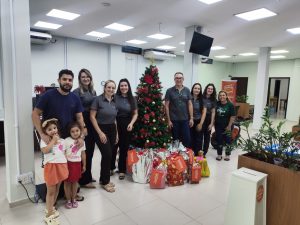 04 - Cresol realiza ação Natal Diferente e beneficia 140 crianças na região 04 - Cresol realiza ação Natal Diferente e beneficia 140 crianças na região