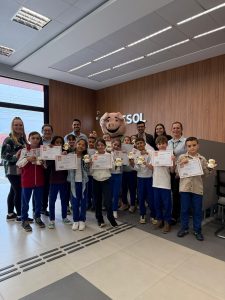 Formatura Mesadinha e sua Turma 3 - Cresol Vale Europeu atende 1.395 crianças no Projeto Mesadinha e sua Turma
