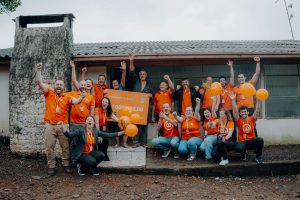 Foto principal - Emoção marca entrega de prêmio de R$ 1 milhão da Cresol no interior de Xavantina