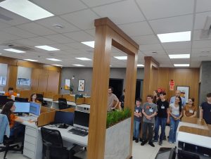 IMG 20251211 140624684 HDR - Cresol Planalto Serra Sul recebe jovens aprendizes para visita técnica IMG 20251211 140624684 HDR - Cresol Planalto Serra Sul recebe jovens aprendizes para visita técnica