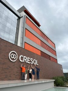 Vale das Aguas faz vista na sede nacional da Cresol com projeto 2 - Participantes do Projeto Ativa Idade visitam a sede nacional da Cresol Vale das Aguas faz vista na sede nacional da Cresol com projeto 2 - Participantes do Projeto Ativa Idade visitam a sede nacional da Cresol
