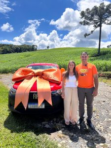 Galeria 03 3 1 - Cresol Vale realiza entrega da Fiat Strada da campanha de 20 anos