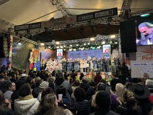 Abertura da Festa Nacional do Pinhao em Lages 1 - Cresol Planalto Sul marca presença na 36ª Festa do Pinhão e reforça proximidade com a comunidade em Lages (SC)