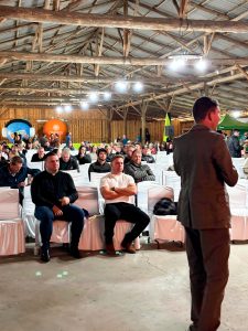 Galeria 02 6 - Cresol Vale participa do 2º Planalto Norte em Movimento – Leite e Negócios