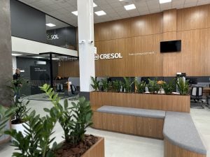 IMG 5264 - Cooperados prestigiam reinauguração da agência da Cresol Noroeste