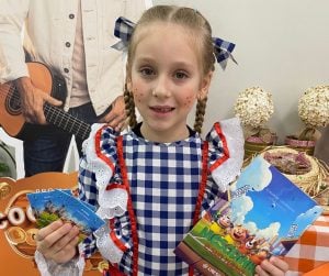 Álbum da Cresol Cooperar ensina sobre educação financeira