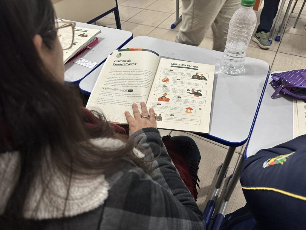Cooperativismo impulsiona educacao lideranca e desenvolvimento - Notícias