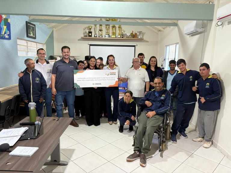 Cresol Norte Paranaense realiza entrega do Fundo Social a instituicoes - Todas as Notícias