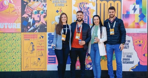 12 Colaboradores da Cresol avaliam a experiência no HJ Conference 1