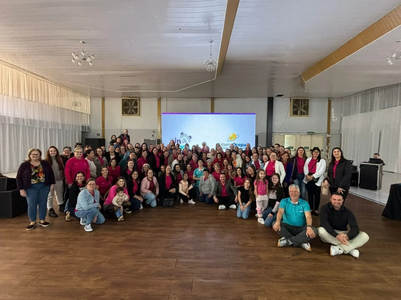 2-Cresol Pioneira Finaliza Projeto Potencializa Elas com Participação de 400 Mulheres 2-Cresol Pioneira Finaliza Projeto Potencializa Elas com Participação de 400 Mulheres
