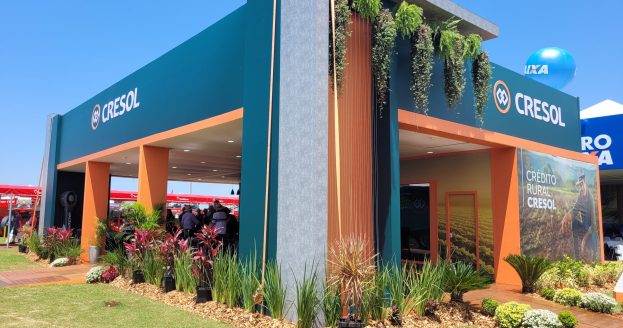 Cresol protocola mais de R$ 284 milhões durante Show Rural
