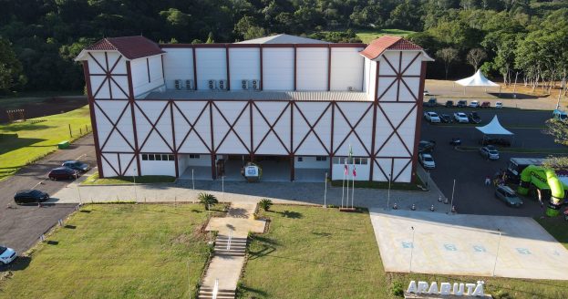 Cresol Interação marca presença na Expo Arabutã 2026