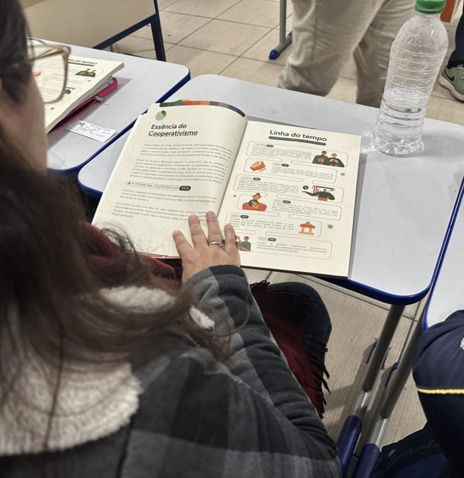 Cooperativismo impulsiona educação, liderança e desenvolvimento 
