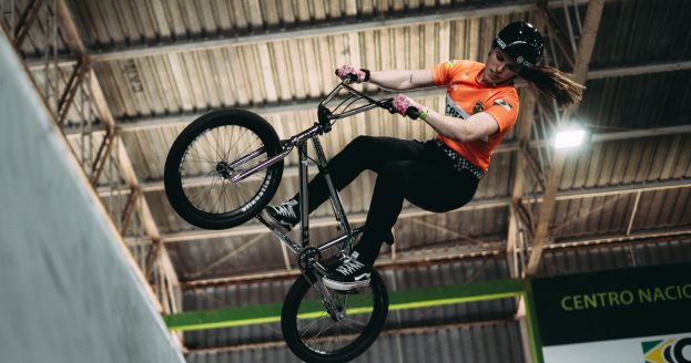Duda Penso, atleta Cresol, é um dos destaques do BMX no Brasil e presença confirmada no evento. Foto: Stona