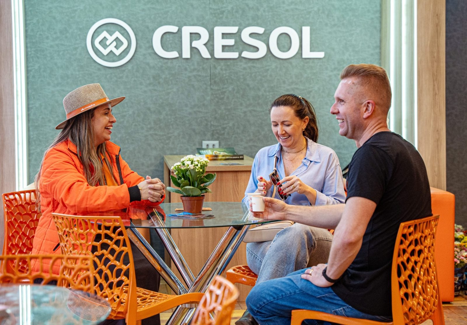 Cresol atende visitantes na Expointer 2026
