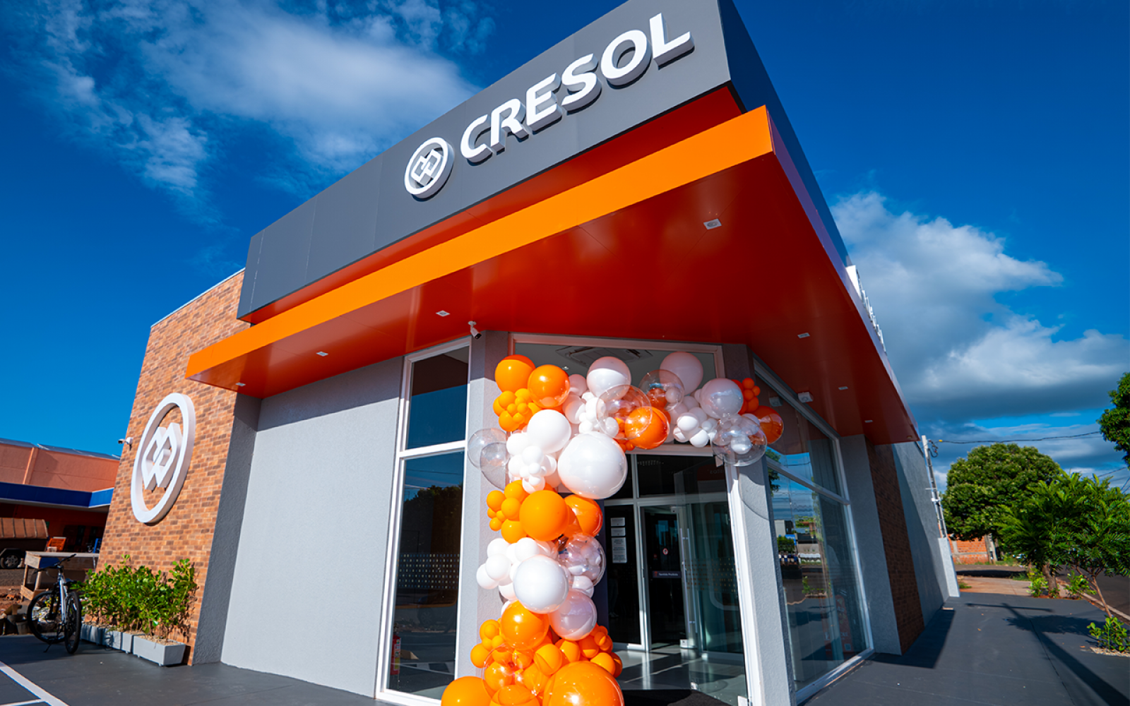 Cresol Pioneira realiza expansão de nova agência em Lobato Cresol Pioneira realiza expansão de nova agência em Lobato