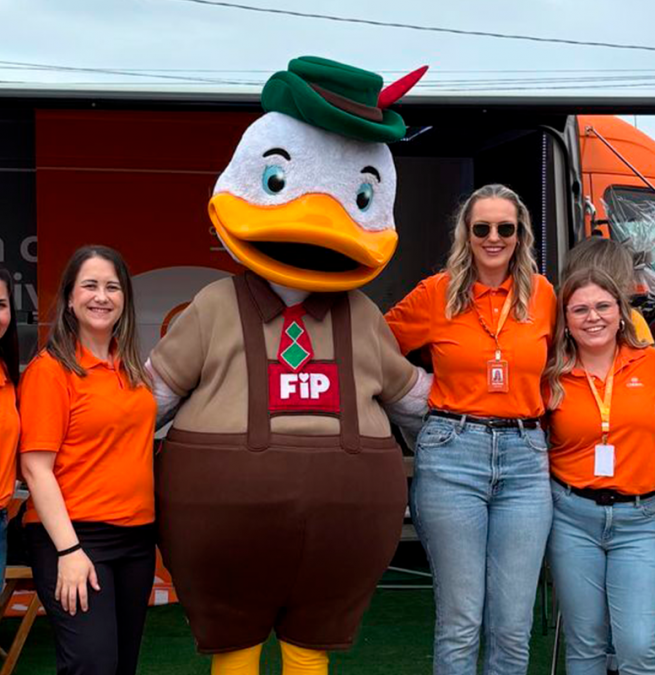 Cresol Val Europeu participa da FenaJeep