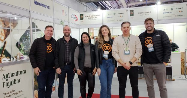 Cresol marca presença na ExpoBento