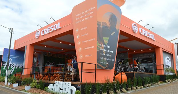 Estande da Cresol na Expodireto 2025