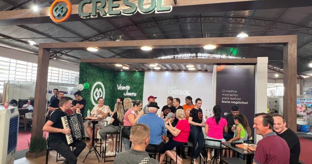 Estande da Cresol na VI Feciata
