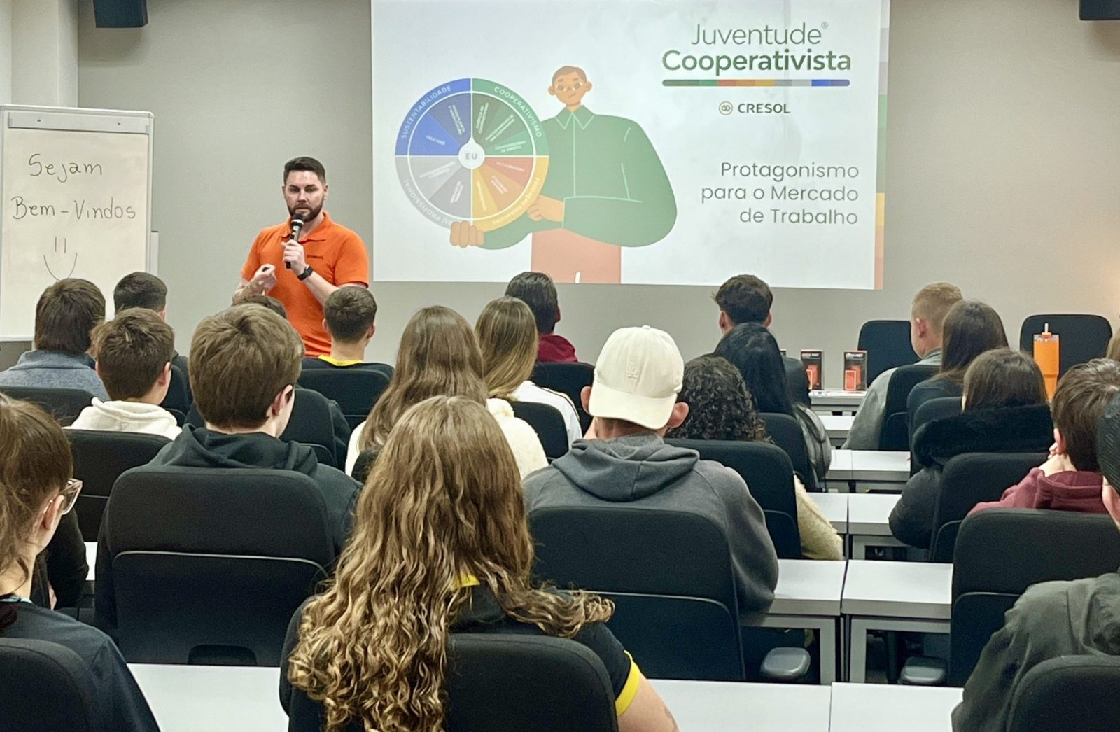 Dicas sobre educação financeira contribuem para o uso consciente do dinheiro