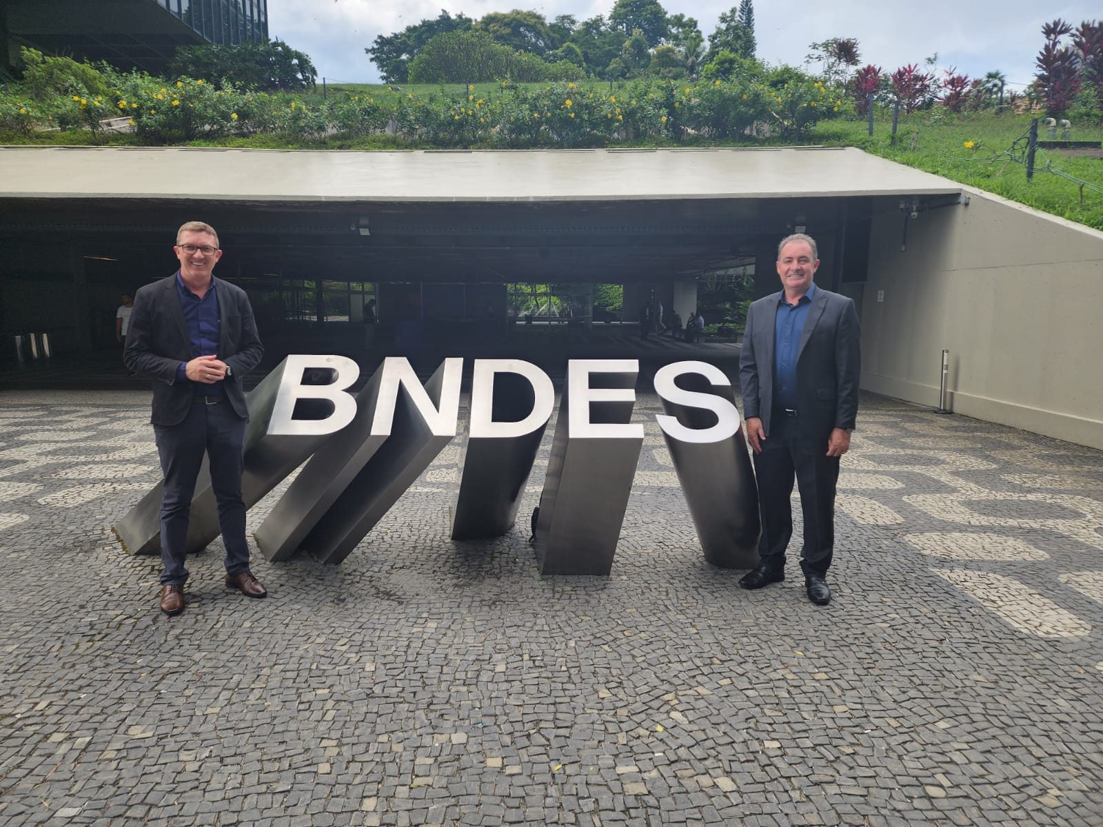 Cresol participa de agendas com o BNDES